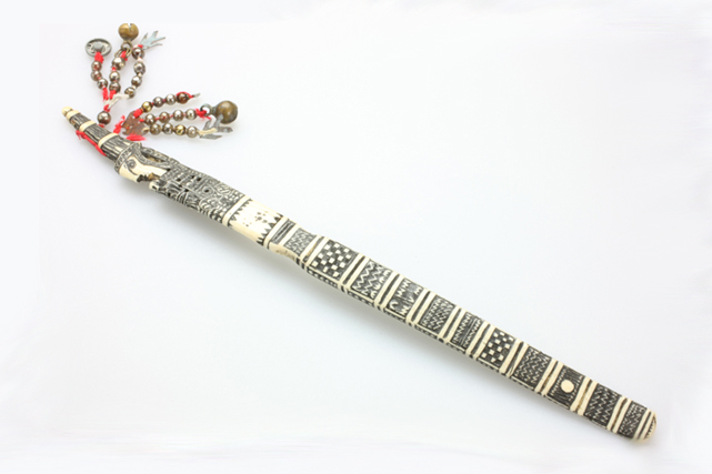 骨簪04