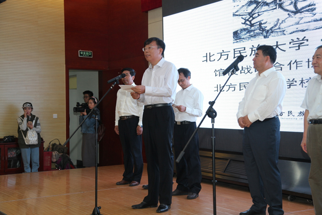 S6357782459684355004989.jpg S6357782459684355004989.jpg